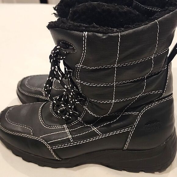 TOTES Women Size 8 Winter Boots Faux Fur Lace Up & Zipper for closure - Picture 3 of 10